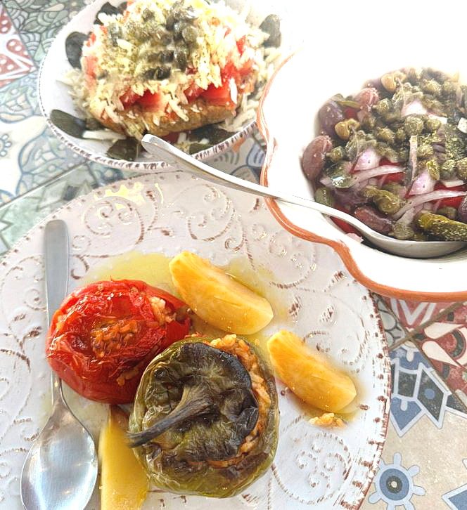 Gemista Baked stuffed tomatoes and peppers with rice